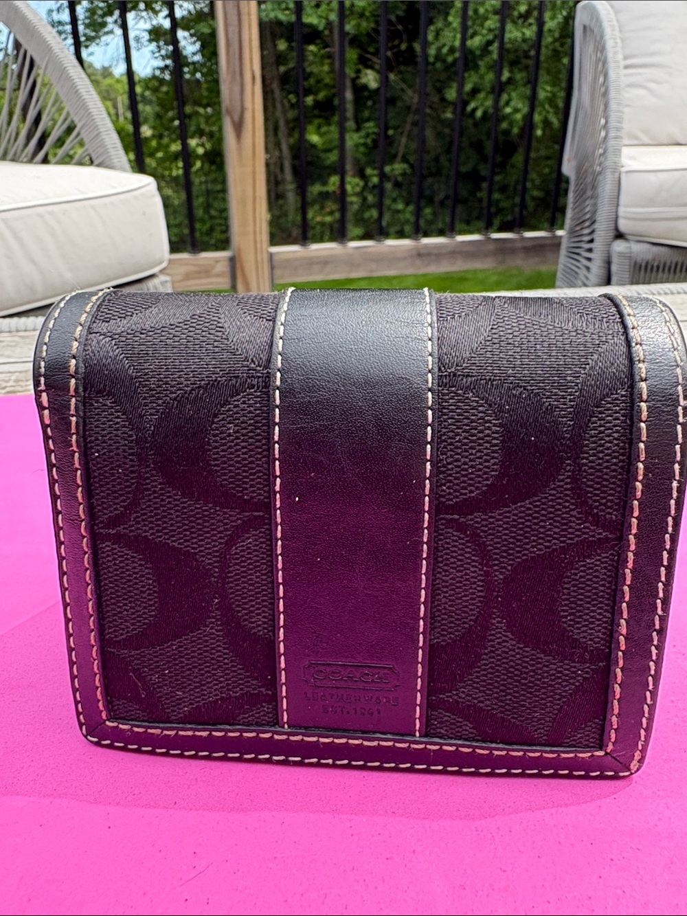 Coach Signature Wallet In Black With Contrast Stitching